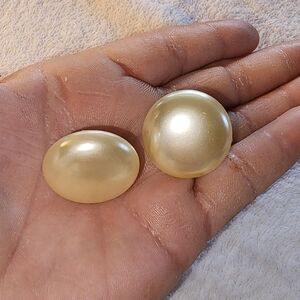 Elegant Cream Pearl Earrings